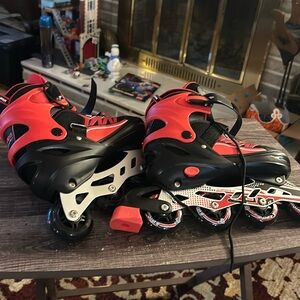 ZPM Rollerblades, red/black, light up wheels